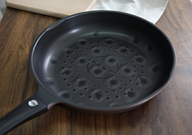 Frying pan